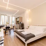 Vivimihome - Le Gemme Di Desenzano Milaan