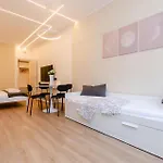 Appartement Vivimihome - Le Gemme Di Desenzano Milaan