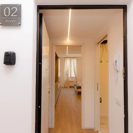 Vivimihome - Le Gemme Di Desenzano 아파트 밀라노