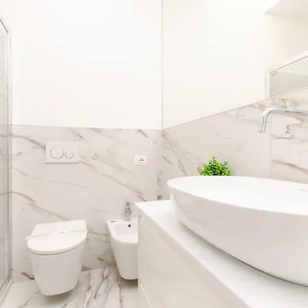Vivimihome - Le Gemme Di Desenzano 아파트 밀라노
