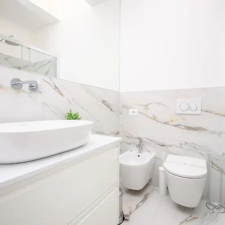 Vivimihome - Le Gemme Di Desenzano * 밀라노