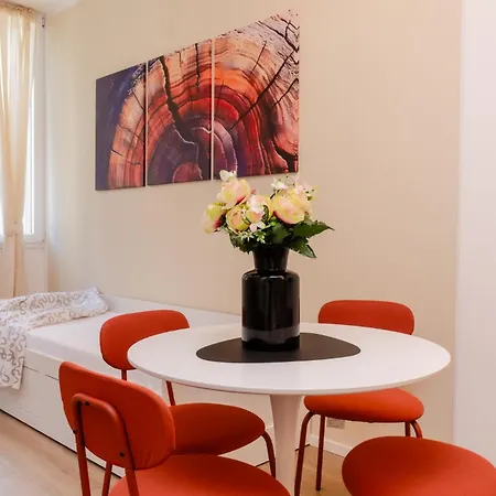 Vivimihome - Le Gemme Di Desenzano * 밀라노