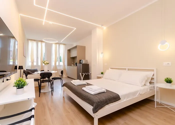 Vivimihome - Le Gemme Di Desenzano Mediolan